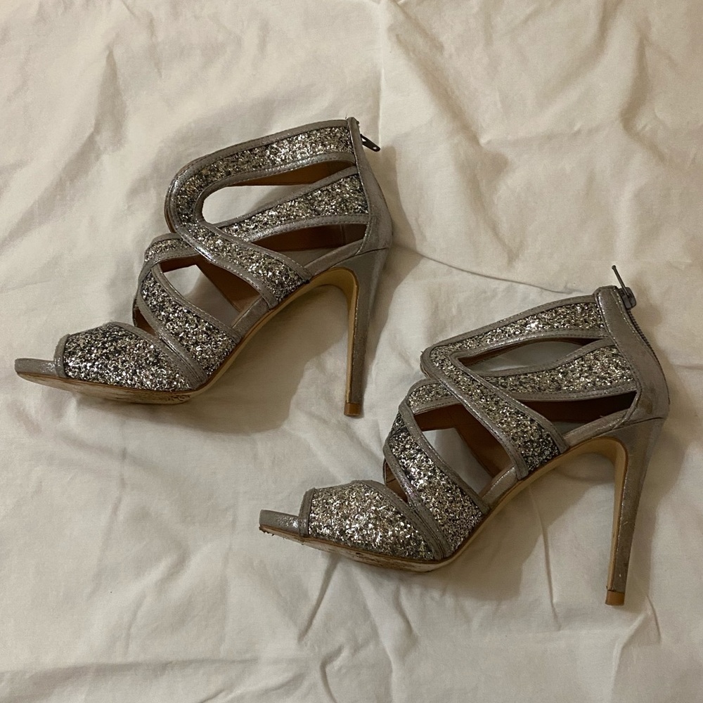 Steve Madden Silver sparkle heel size 8